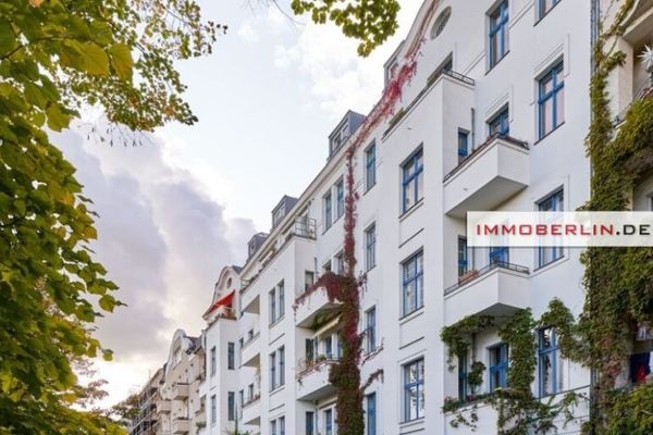 IMMOBERLIN.DE - Spitzenlage! Schöne Altbauwohnung mit ruhiger Südwestloggia