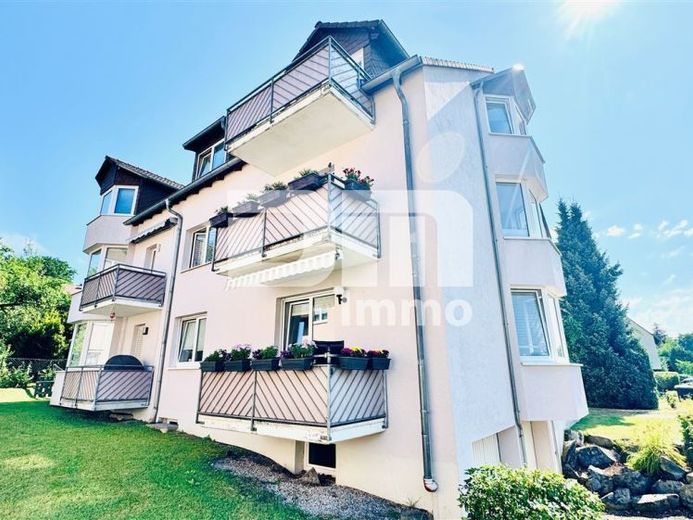 (R)erserviert!!!Exklusive Dachgeschosswohnung mit Balkon & Garage in gefragter Lage der Eichwaldsiedlung – फोटो 1