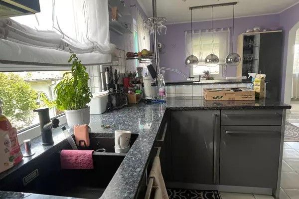 ❤️ Herzklopfen bei freist. Einfamilienhaus? ❤️ Familienvolltreffer! – EBK mit Granit-Arbeitsplatte
