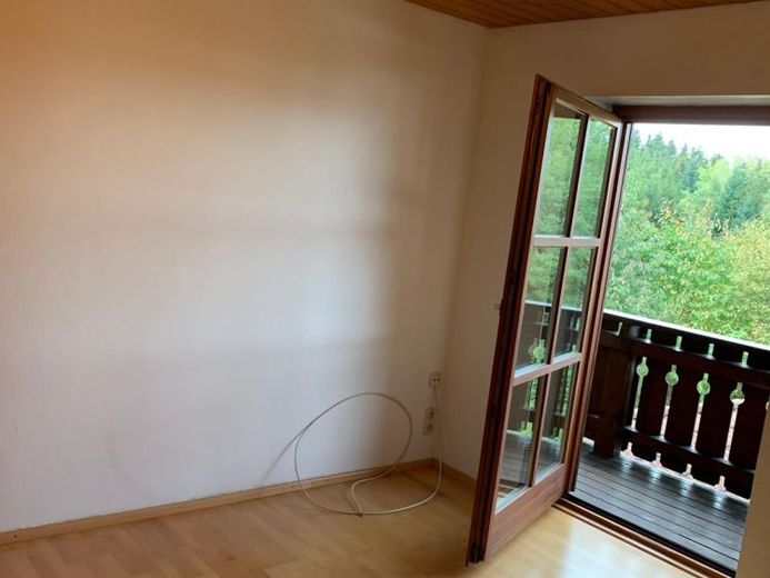 Haag i. OB./3Zi-DG-Whg. mit Garage frei ab Ende September – Foto 1