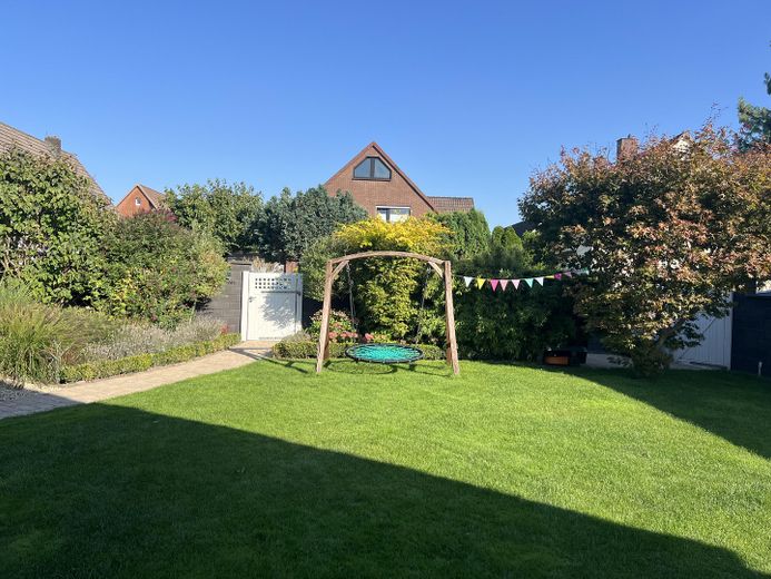 freistehendes EFH mit Wintergarten, Sauna, schönem Garten, OHNE Makler – Photo 4