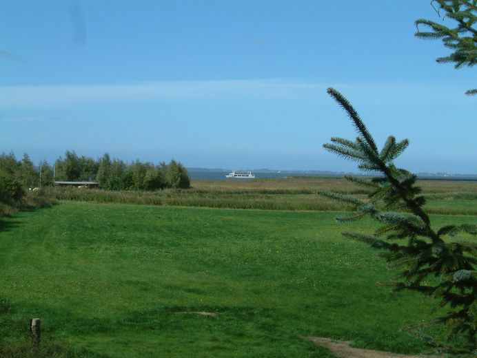 Blick vom Balkon auf Bodden
