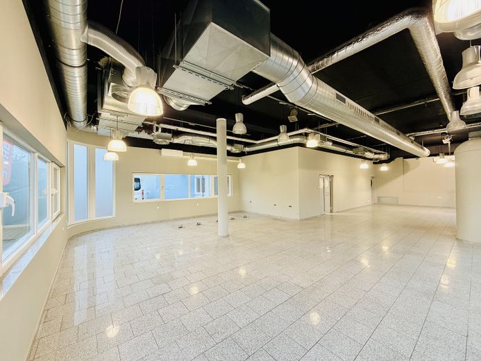 Loftartiges Ladenlokal - stylisch und hochwertig ausgestattet in Karlsbad - Langensteinbach – Verkaufsraum