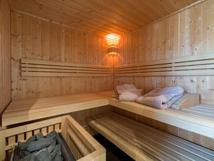 Traumhaftes Holzhaus mit Sauna, großer Terrasse auf 931 m² Eckgrundstück nahe St. Peter-Ording – Sauna