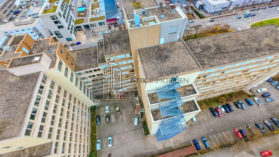 ATIK: Moderne Arbeitsplätze mit gutem Preis-Leistungsverhältnis - MA: Wohlgelegen – Drohnenaufnahme
