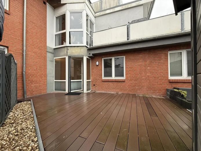 Appartamento al piano terra senza barriere architettoniche con terrazza, giardino, sauna e moderne tecnologie energetiche a Eckhorst – Terrasse