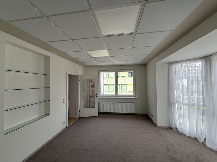 Ruhige modernisierte 2-Zimmerwohnung in Gummersbach Stadtmitte – Schlafzimmer 