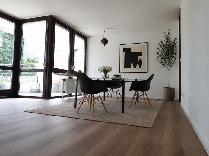 Provisionsfrei: Hochwertige 3-Zimmer-Wohnung mit Balkon, Terrasse, Garten und Sauna – ESSEN