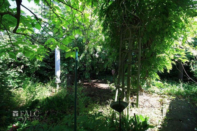 Viel Platz, tolle Lage, großes Potenzial:  Ihr neues Zuhause – Gemütlicher Garten