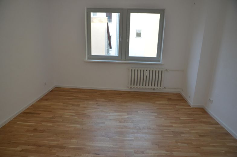 Provisionsfrei: Freundliche, gepflegte 3 Zi-Wohnung im Herzen der Altstadt Stralsunds – Zimmer 3
