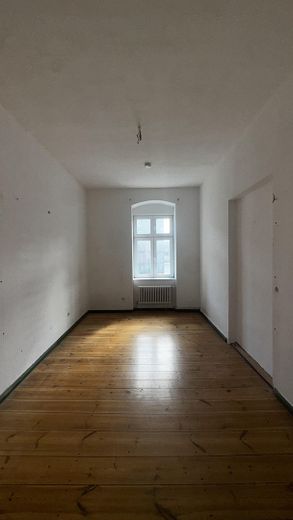 Vistas directas al Spree | 107 m² disponibles para ocupar | Ascensor | Sin comisión | 3–4 habitaciones – Schlafzimmer 2