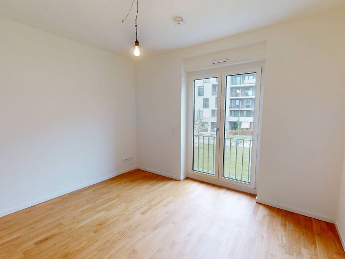 YON BERLIN - Luminoso appartamento di nuova costruzione con 3 locali, cucina componibile e BALCONE a Berlino-Friedenau – Schlafzimmer I