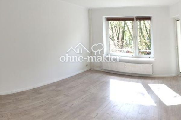 Helle, freundliche 2-Zimmer Wohnung in Hamburg-Uhlenhorst mit Balkon, courtagefrei