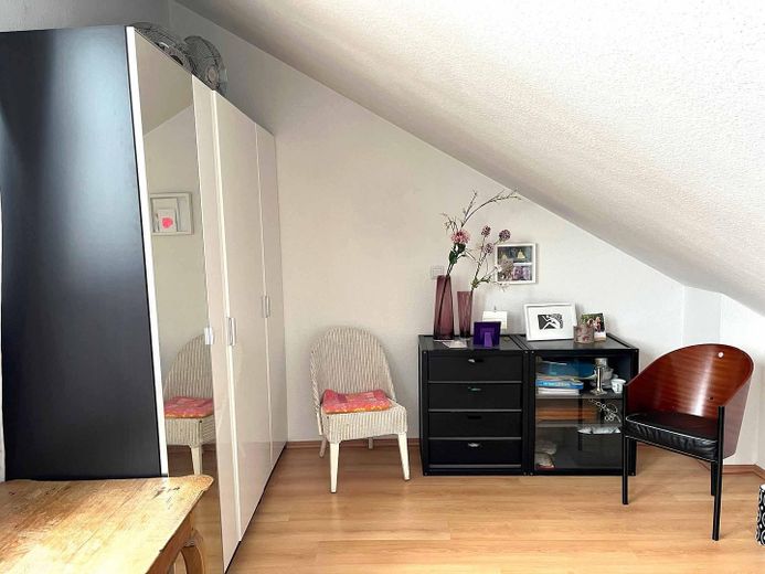 Einzigartige, ruhige Dachgeschosswohnung in Bonn Mitte – Schlafzimmer