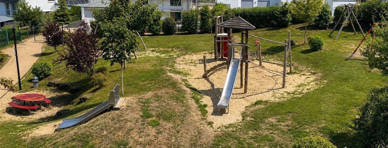 Moderna porzione di bifamiliare di alta qualità con giardino a Sinzig-Franken – Spielplatz in direkter Nähe 