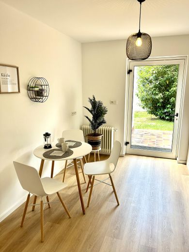 Gerenoveerd 3-kamerappartement met terras en tuinaandeel op aantrekkelijke locatie in Hasbergen – Foto 10