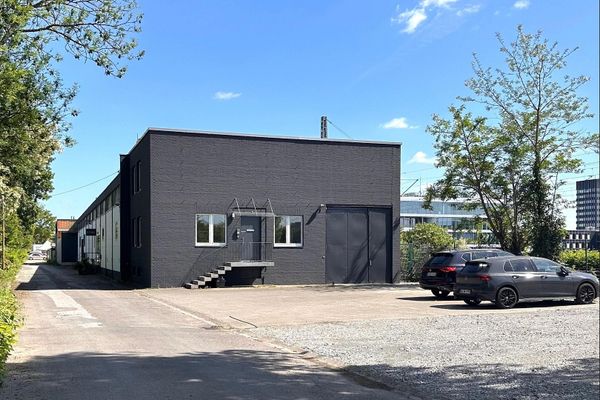 Medienhafen Düsseldorf: ufficio, showroom, laboratorio/magazzino, 395 m² di uffici