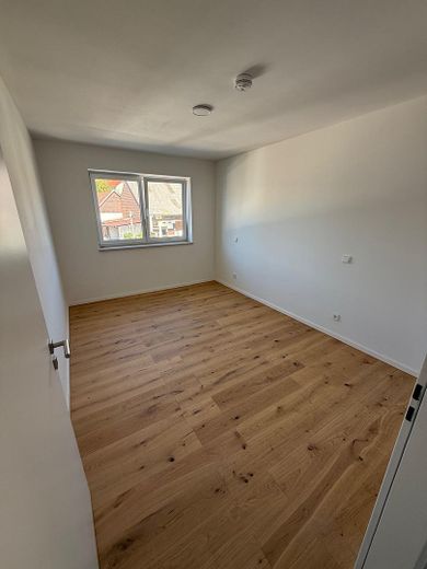 Ried'de en iyi konumda, 83 m² yüksek kaliteli 3 odalı yeni daire – Fotoğraf 10