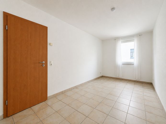 *Reihenendhaus in ruhiger Lage von FFM-Griesheim* – OG Kinder- oder Arbeitszimmer