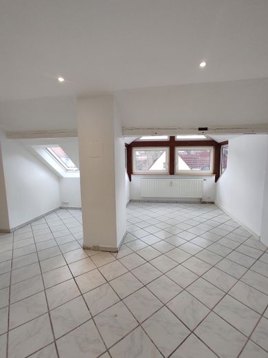 Renovated apartment in a central location in Ansbach – Wohnbereich