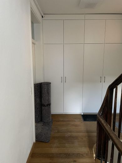 Kapitalanlage in zentraler Ulmer Innenstadtlage – 69,5 m² mit Restnutzungsdauergutachten von PRIVAT – Eingangsbereich mit Einbauschr