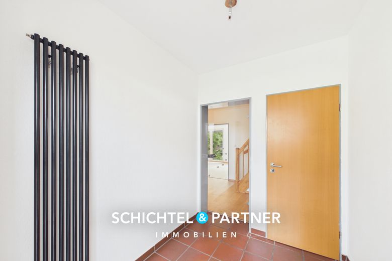 Lehe | Ruhig gelegenes Reihenendhaus mit Südterrasse und Privatsphäre – Eingangsbereich