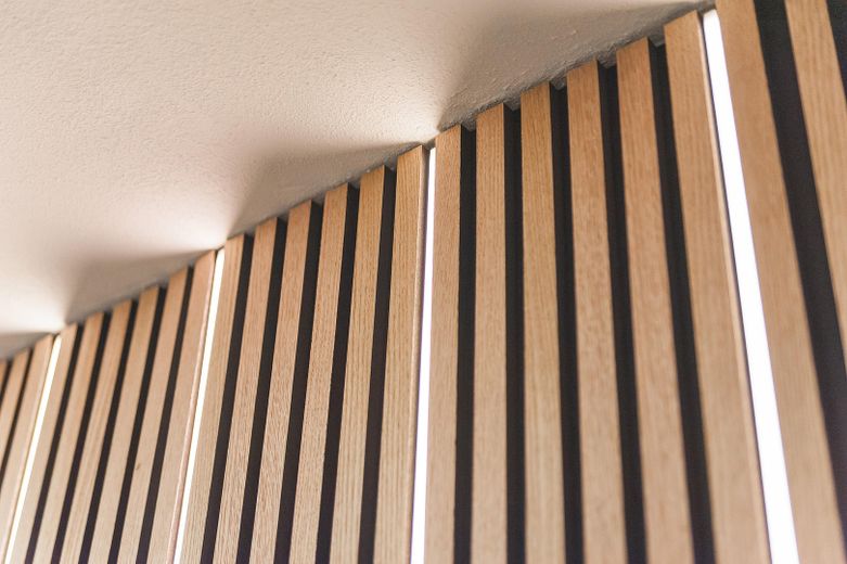 Beleuchtete Akustikpaneele