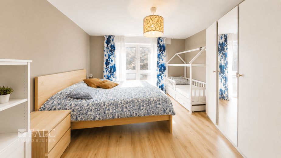 Einziehen und Wohlfühlen - Moderne 2-Zimmer-Wohnung mit Balkon – Schlafzimmer