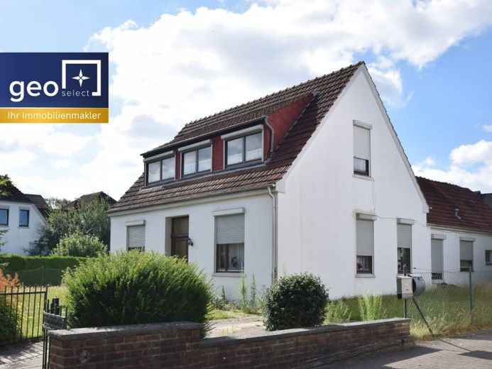 Ellenerbrok-Schevemoor | Charmantes Rohjuwel sucht Familie als neues zuhause inkl. Baugrund! – Foto 1