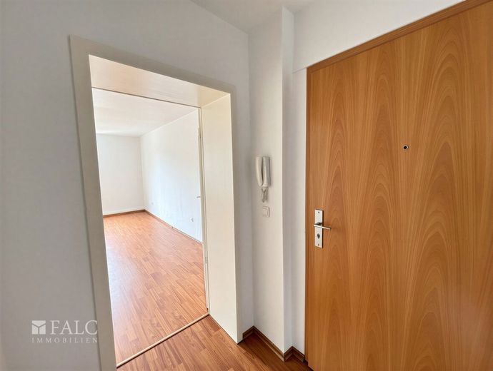 Ihr neues Zuhause in Herne: 2,5 Zimmer im 2.OG – Wohnungseingang