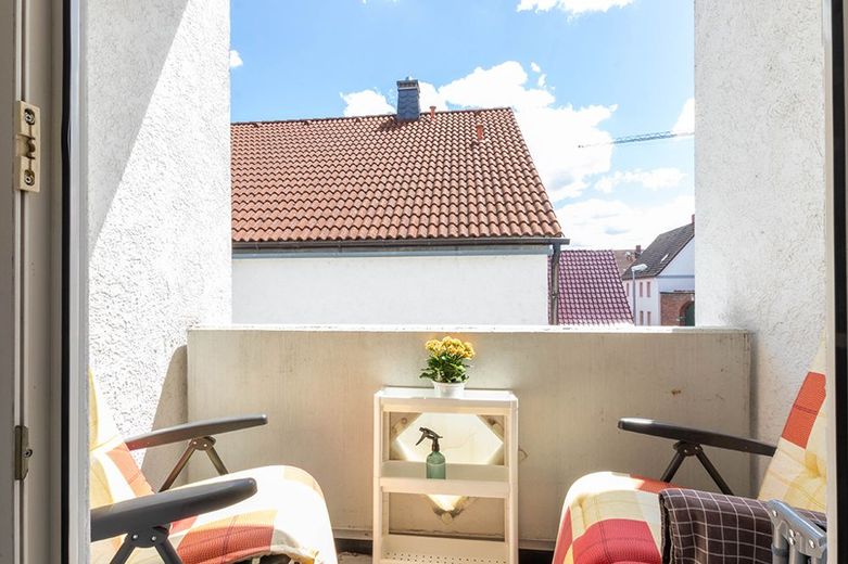 Wohnen mit Charakter - stilvolle Split-Level-Wohnung mit 3,5 Zimmern in Riedstadt-Crumstadt – V560-2613-17