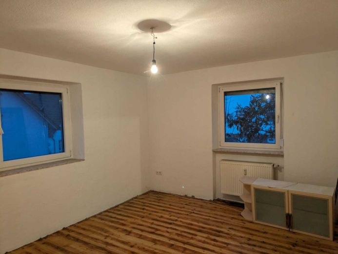 Gemünden nad Menem, gospodarstwo z wydzielonym mieszkaniem – Foto 9