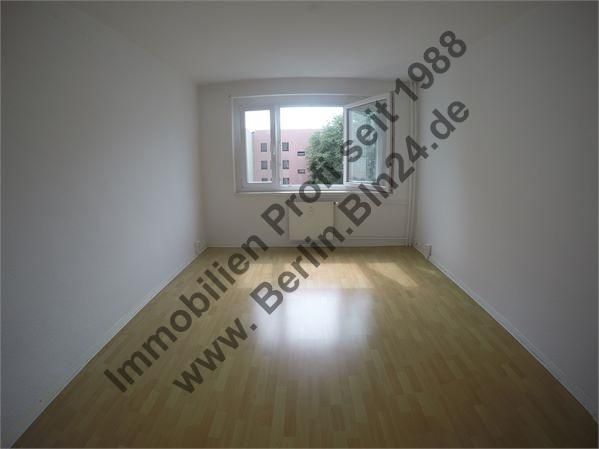 Wohnzimmer Balkon Südseite -2er WG geeignet – GP - GP - 15.08.2016 259