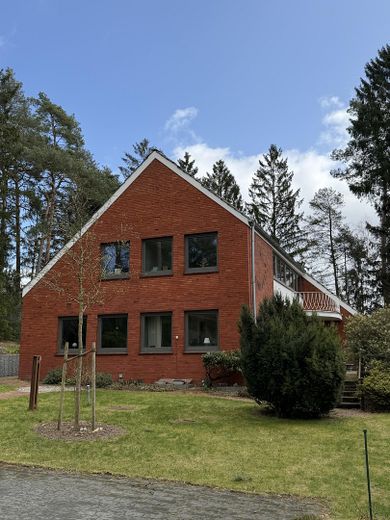 Ansicht von den Stellplätzen