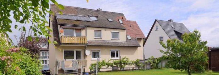 (EF1241_M) Kassel-Landkreis: Niestetal, neu möblierte 3-Zimmer-Wohnung mit Balkon, Garten und PKW-Stellplatz