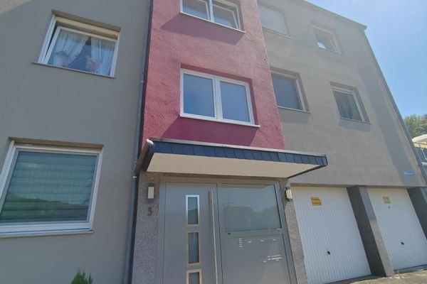 Waldrandnähe - ruhige Lage - 2ZKB mit Terrasse und Gartennutzung in Saarbrücken