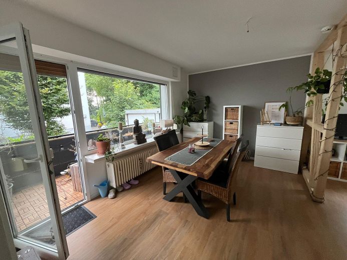 COPIE : appartement 1 pièce – Wohnschlafraum