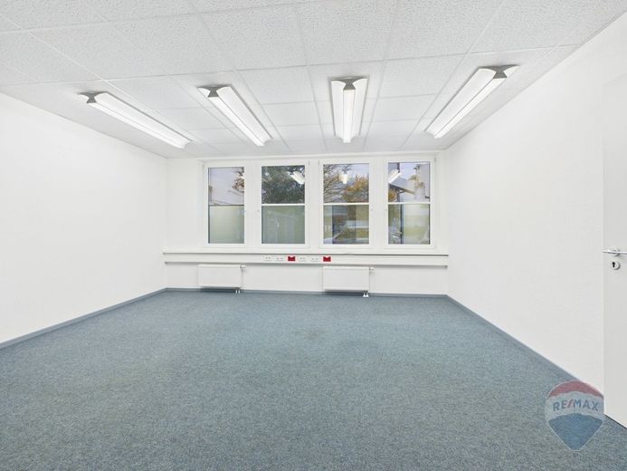 Provisionsfrei für Mieter! -Moderne Bürofläche- hell und barrierefrei – Büro 4