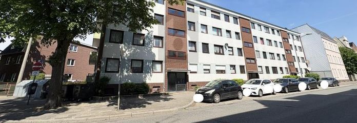 MODERNISIERT, ZENTRAL MIT SÜDBALKON