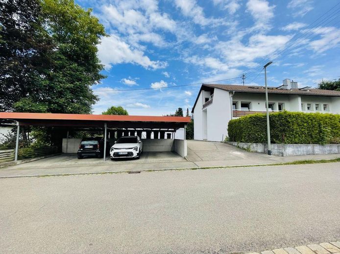 Ansicht West mit Carport