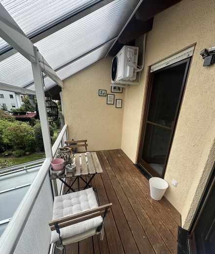 Casa unifamiliare ben tenuta in posizione periferica a Ludwigshafen Ruchheim – Balkon
