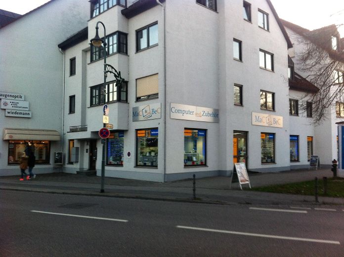 Attraktiver Großraumladen mit 200qm Verkaufsfläche - vielseitig nutzbar! – den Vorteilen eines Eckladens