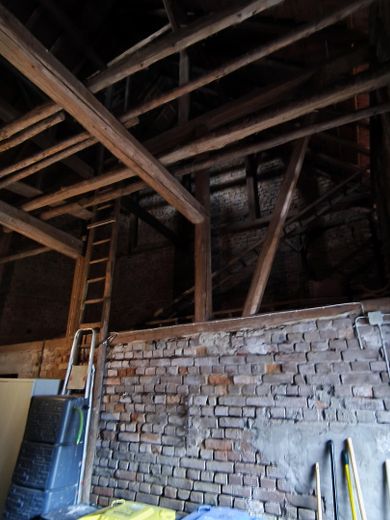 Na sprzedaż uroczy dom jednorodzinny ze stodołą i pomieszczeniami gospodarczymi w sercu 61239 Ober-Mörlen – Photo 27