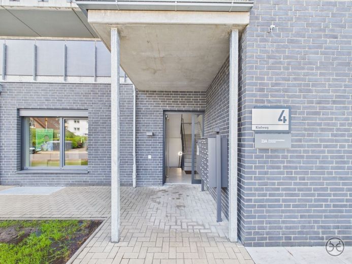 Bürofläche in Frequenzlage von Kreyenbrück // Erstbezug // Kreyenbrück // Oldenburg – Eden-Ehbrecht-Immobilien_Gewerbe_Bürofläche_Vermietung_008