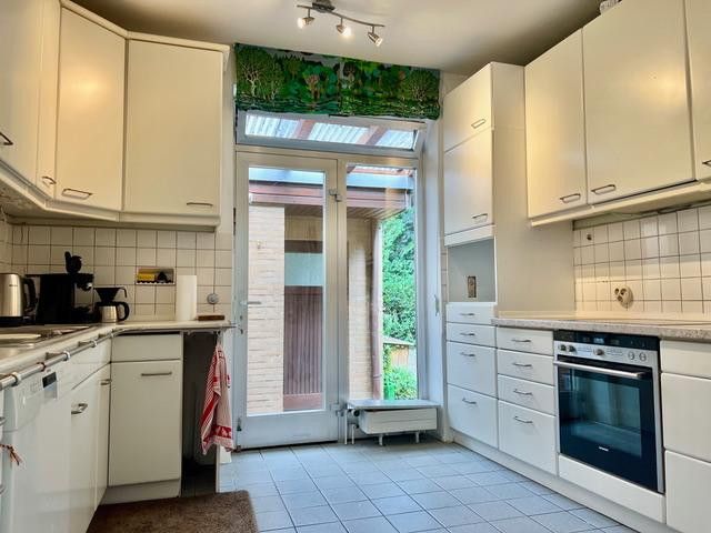 Rissen - Bungalow mit Entwicklungspotential  **courtagefrei** – Küche