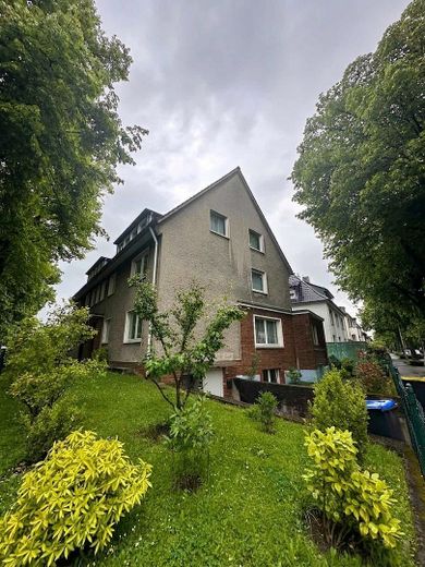 Ruhig wohnen, zentral leben: Top-Lage im Herzen von Schwerte! – Foto 2