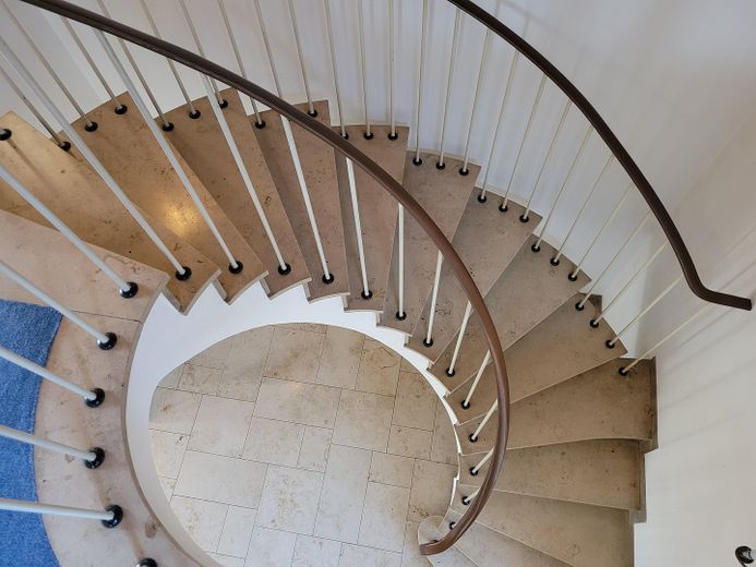 Wendeltreppe ins OG