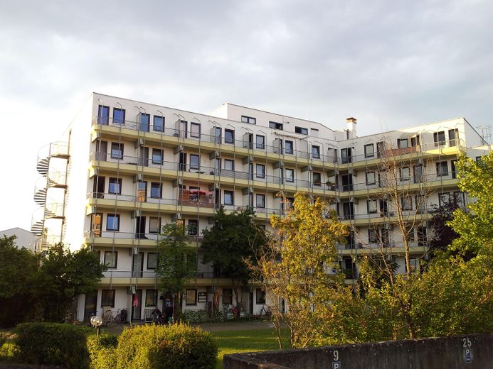 Provisionsfrei: Gepflegte möblierte 1-Zimmerwohnung mit Westbalkon - Uninähe – Fotoğraf 8