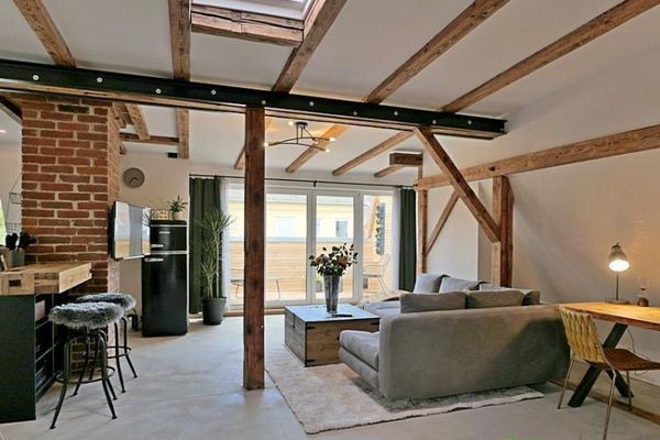 (EF0783_M) Kassel-Città: Ovest, appartamento recentemente arredato con balcone, zona residenziale tranquilla, Wi-Fi e balcone