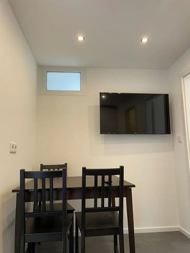 غرفة في شقة مشتركة في موقع مركزي ومع ذلك هادئ / Radolfzeller Straße 9, München / 5.OG / WE3054 / Zi.1 – Gemeinschaft